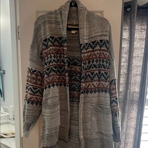 Saltwater Luxe Cozy Patterned Gray and Brown Women's Sweater with pockets & tie